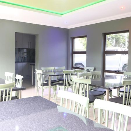 Wise Bird Guest House روديبورت المظهر الخارجي الصورة