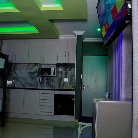 Wise Bird Guest House روديبورت المظهر الخارجي الصورة