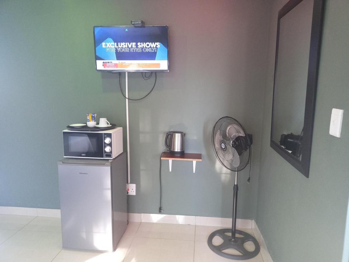 Wise Bird Guest House روديبورت المظهر الخارجي الصورة