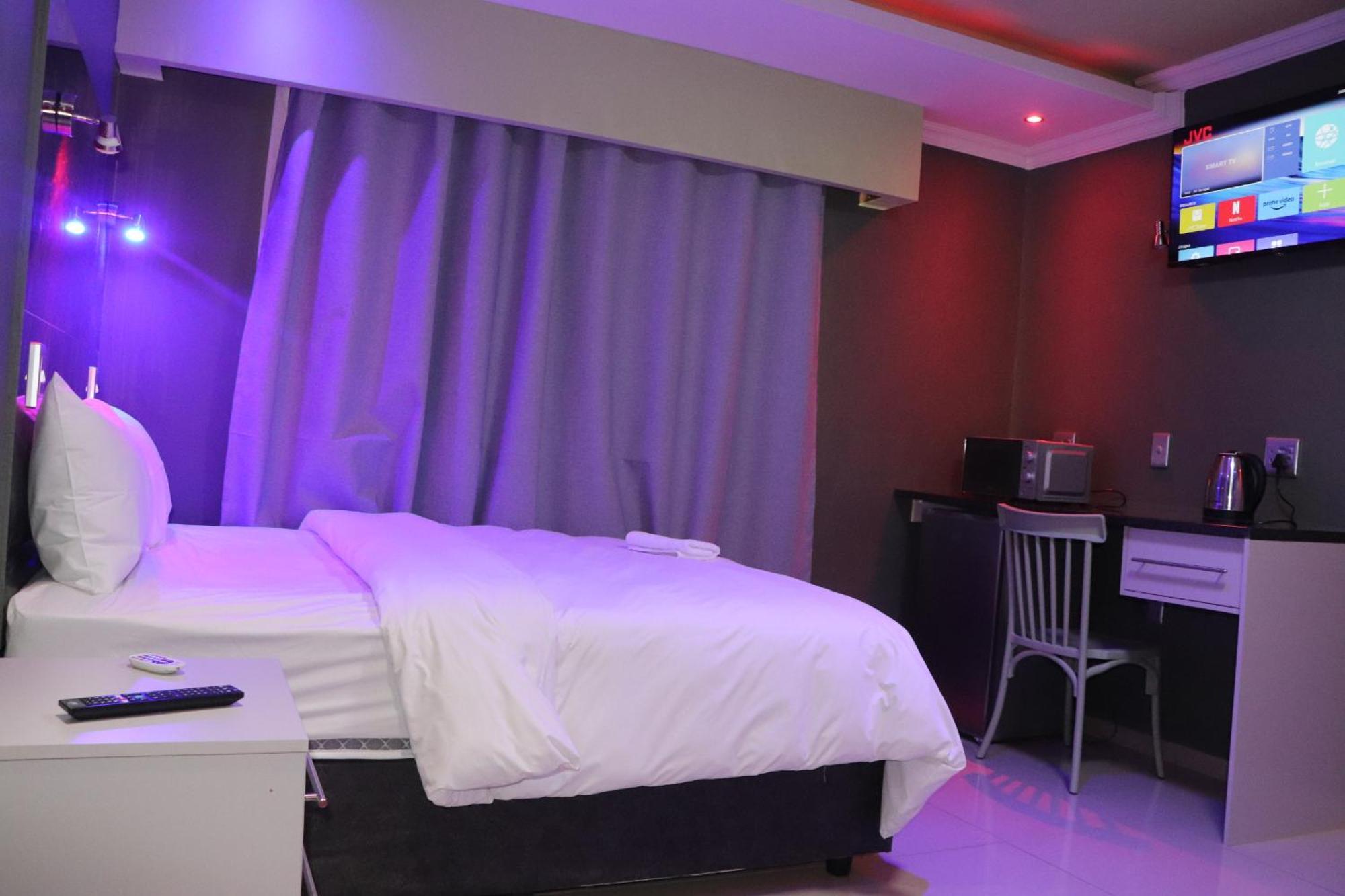 Wise Bird Guest House روديبورت المظهر الخارجي الصورة