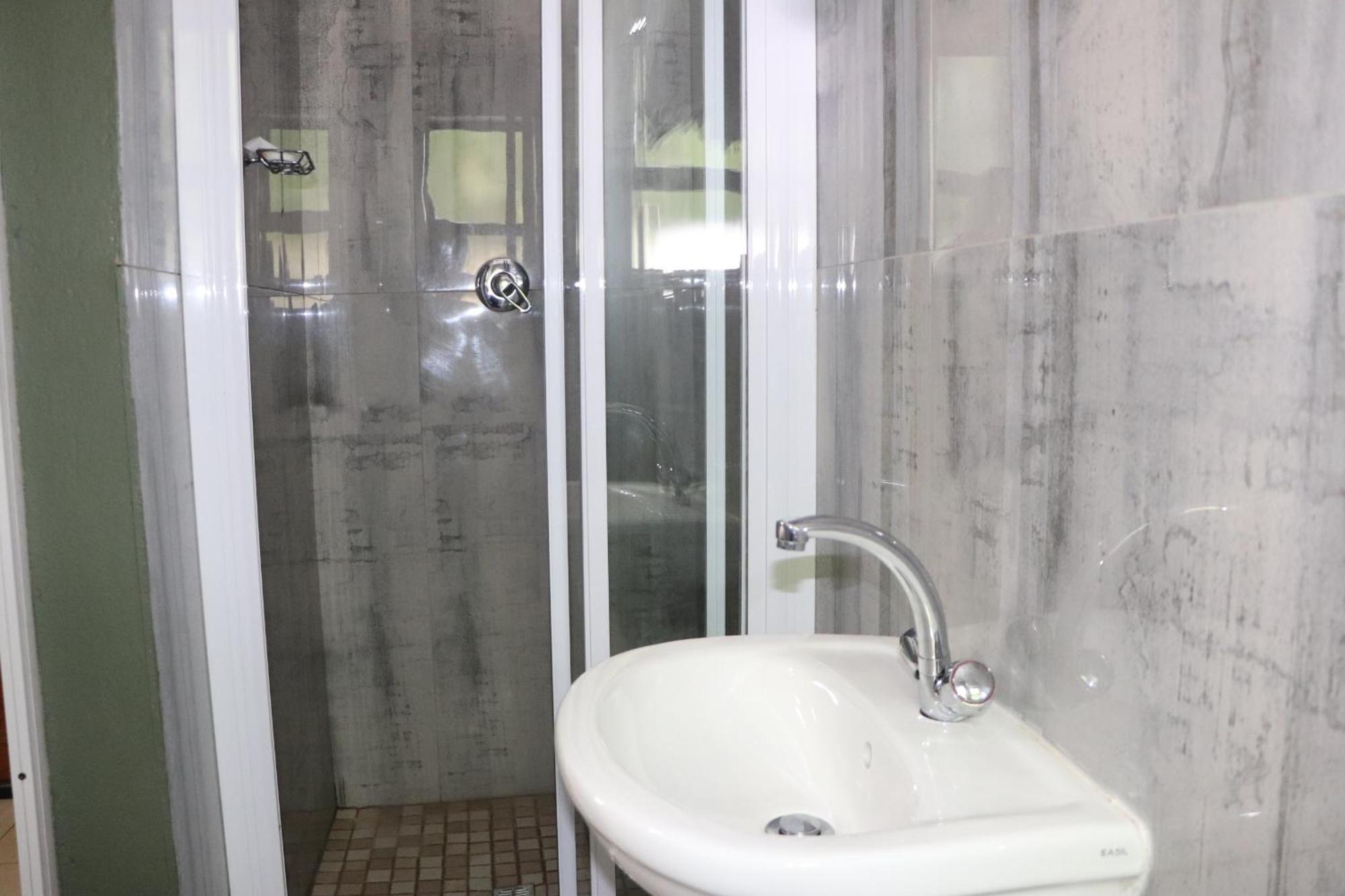 Wise Bird Guest House روديبورت المظهر الخارجي الصورة