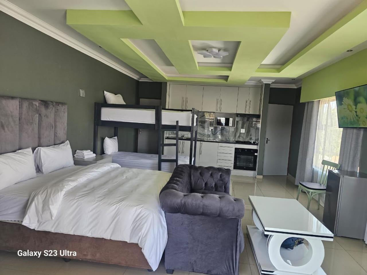 Wise Bird Guest House روديبورت المظهر الخارجي الصورة